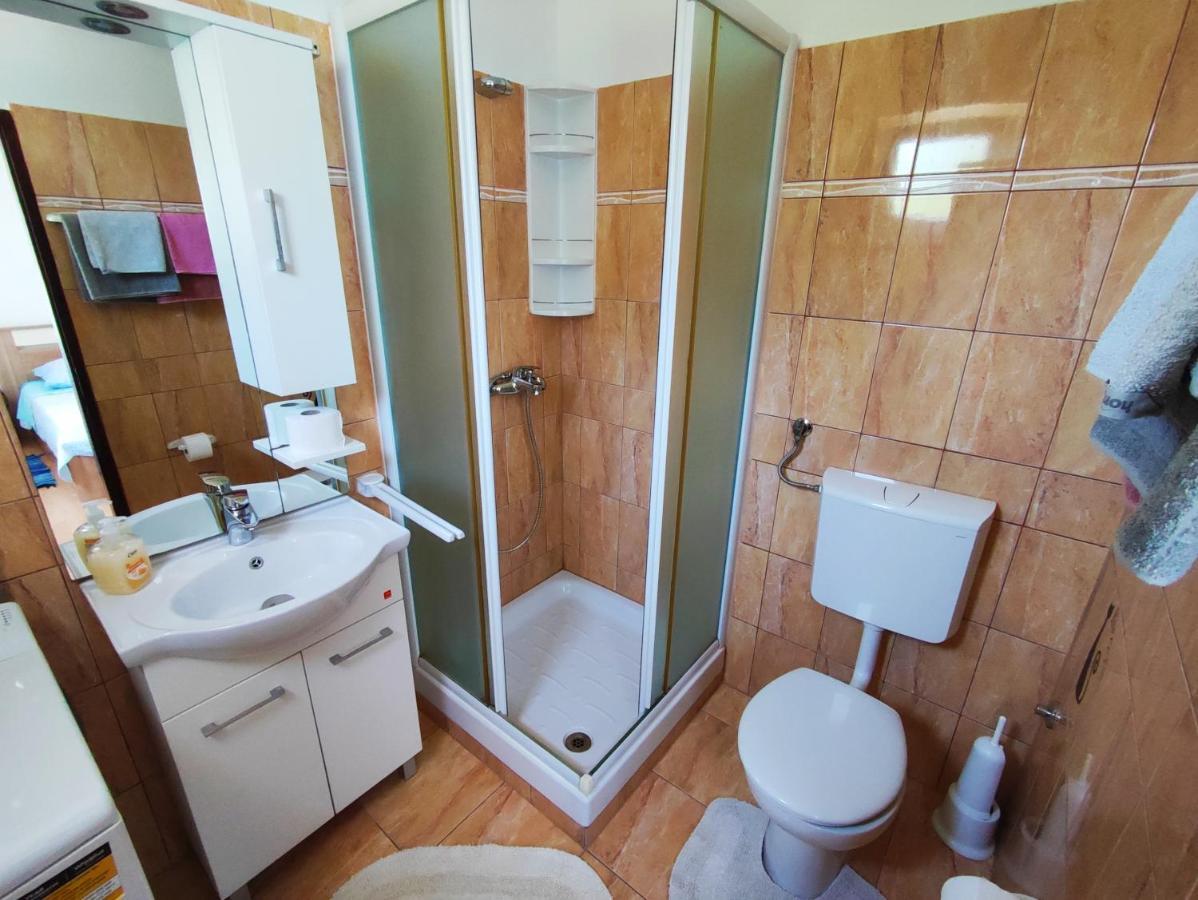 Apartmani David بولا المظهر الخارجي الصورة