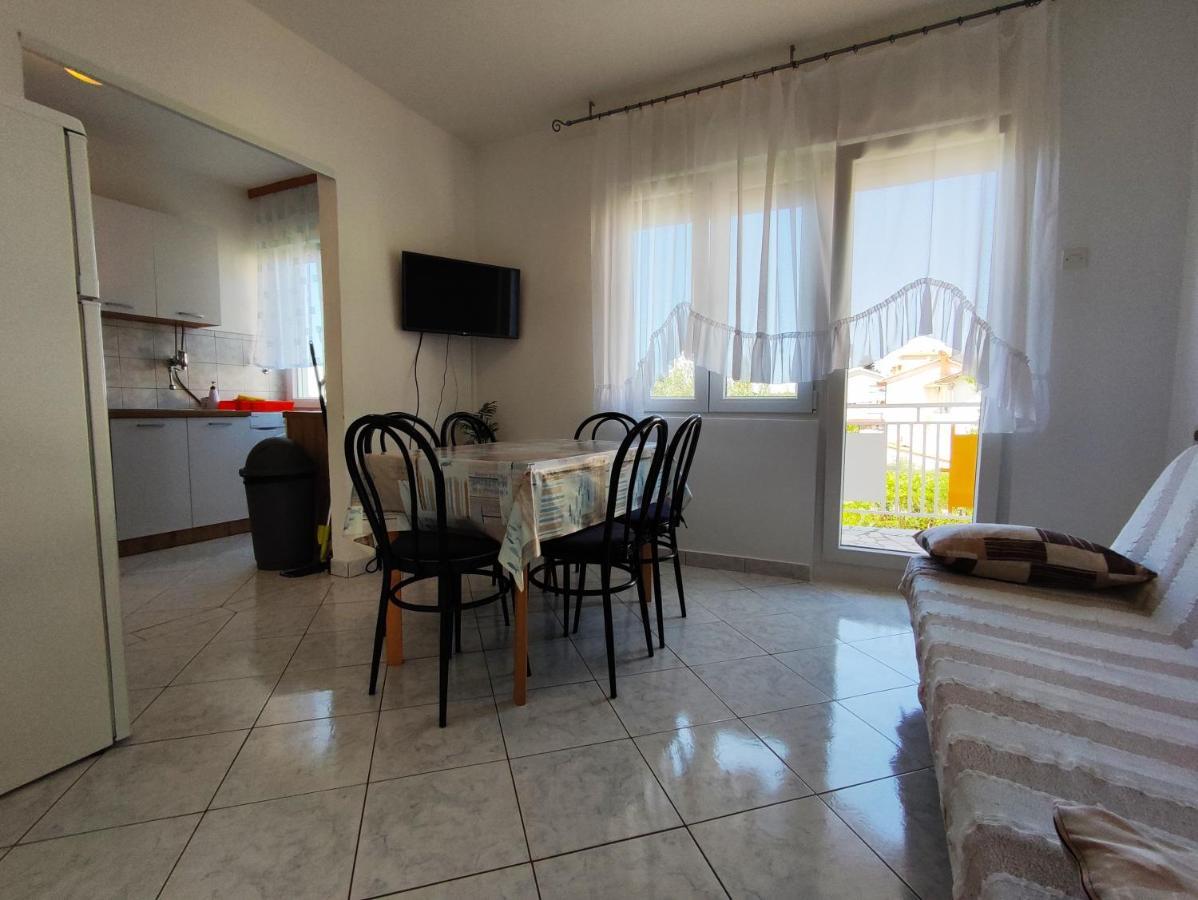 Apartmani David بولا المظهر الخارجي الصورة